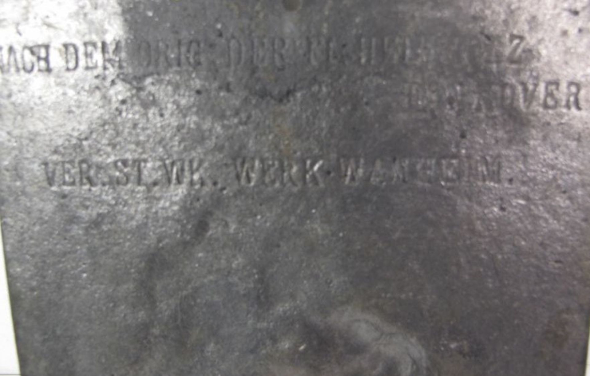 Reliefplatte, verso gemarkt "Nach dem Orig. der FL-Herinholz Hannover- Ver. St. WK. Werk Wanheim", - Bild 2 aus 2