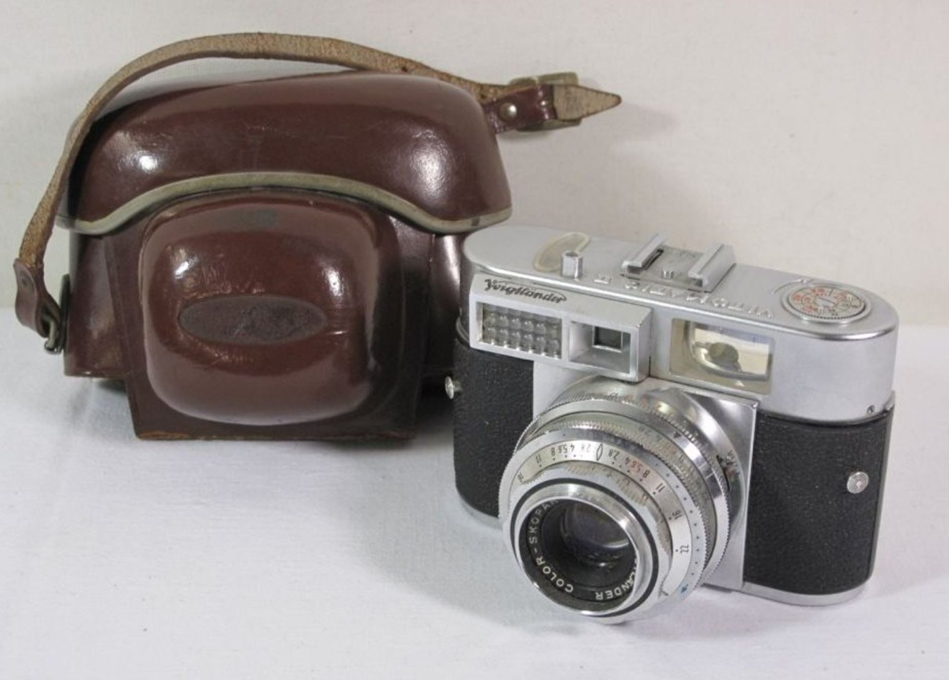 Fotoapparat "Voigtländer Vitomatic II", in Bereitschaftstasche, Funktion nicht geprüft