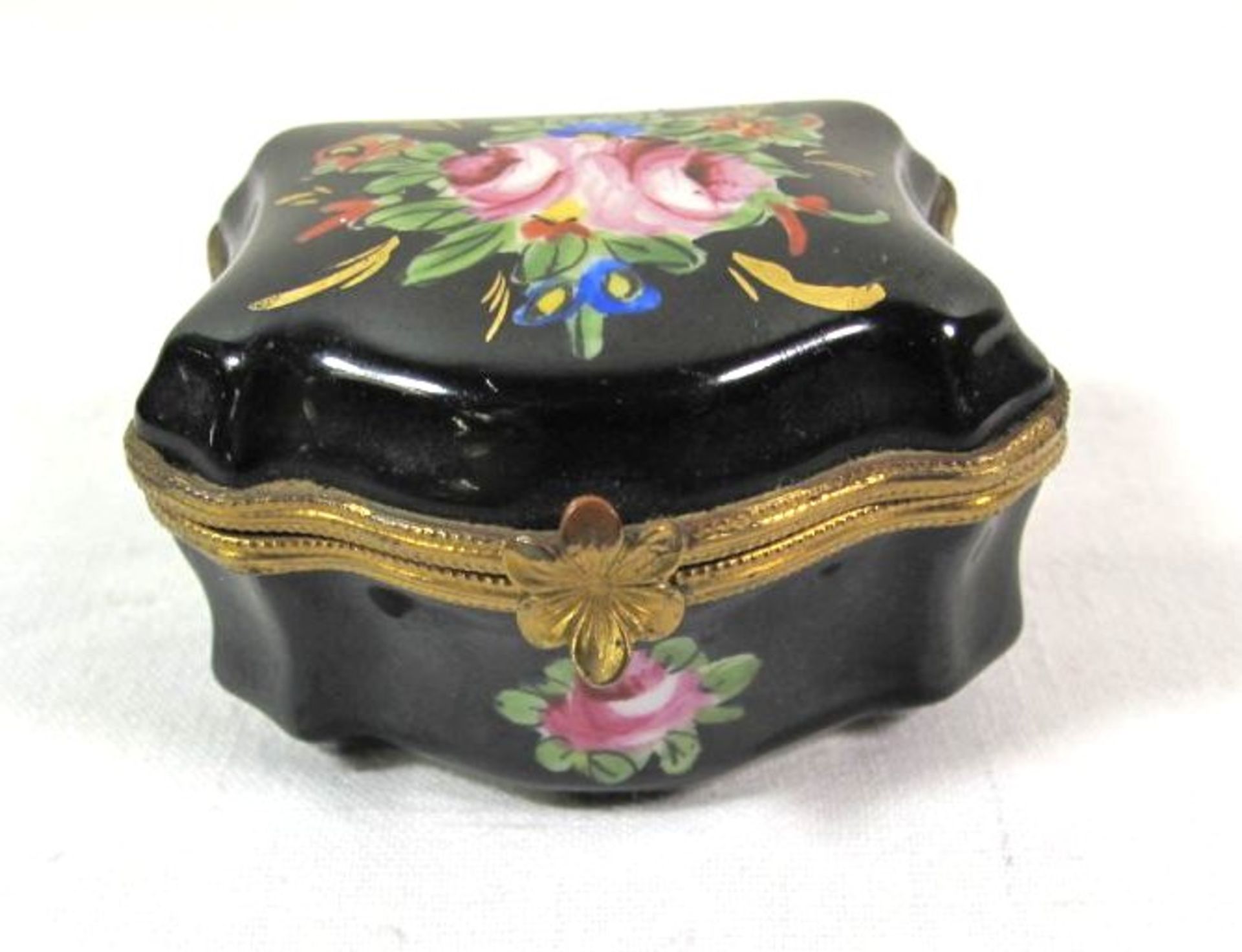 Zierdose "Limoges, France", Décor Main, H-3,5cm B-6cm.