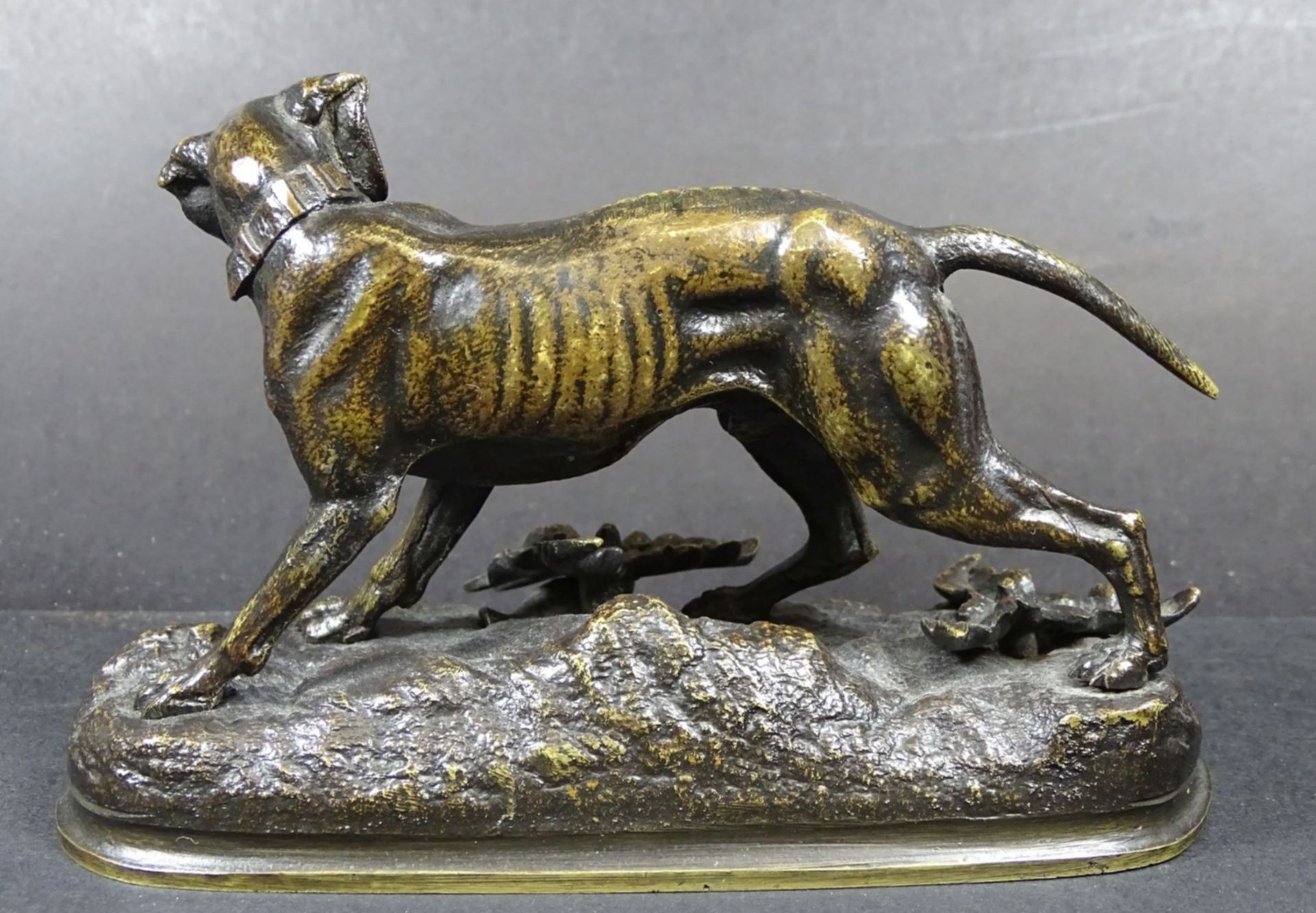 Jules MOIGNIEZ (1835-1894) "Jagdhund mit erlegten Enten", Bronze, signiert, H-8 cm, L-13 cm - Bild 2 aus 6