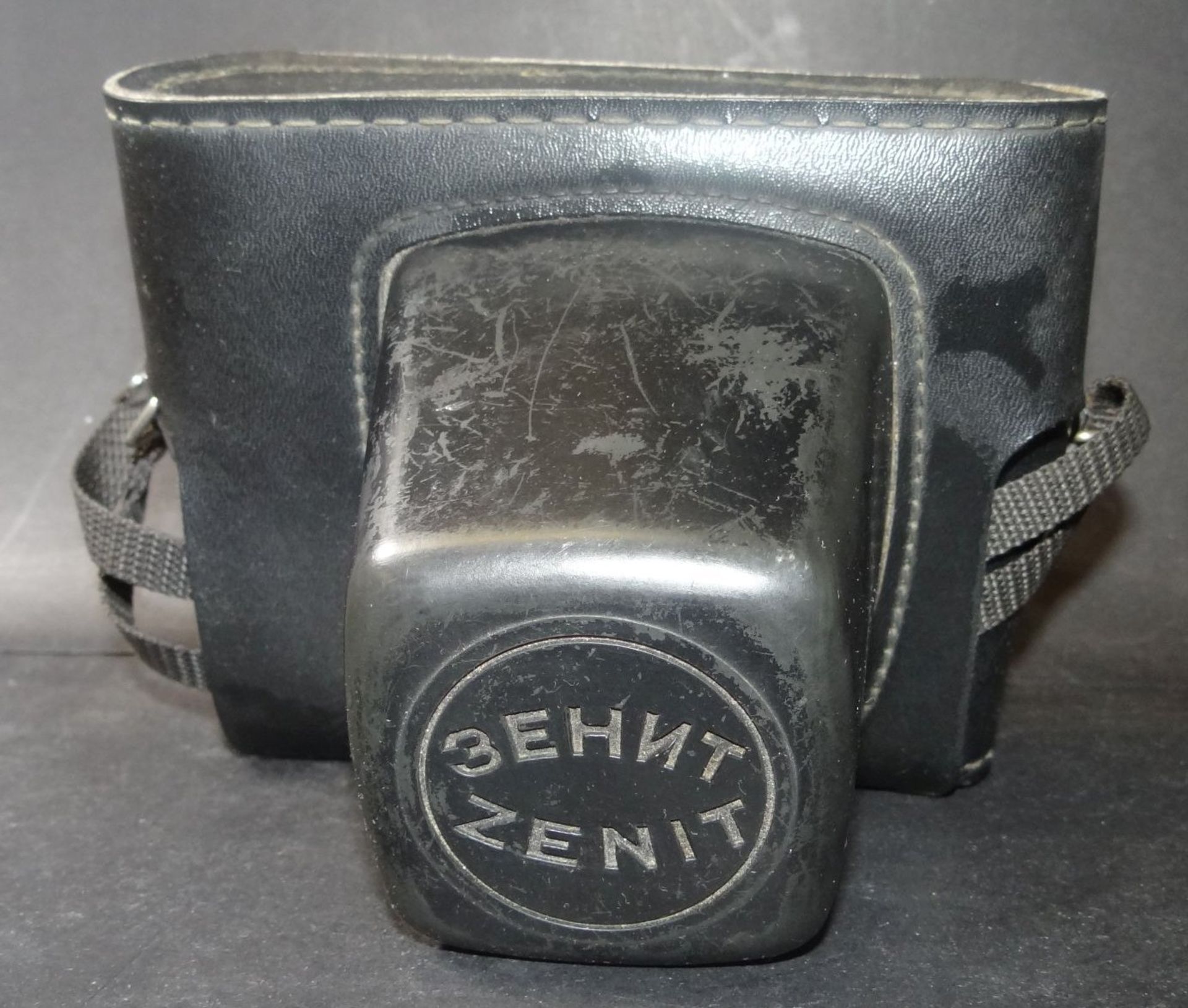 russische Kamera "Zenith" ET in Tasche - Bild 2 aus 5