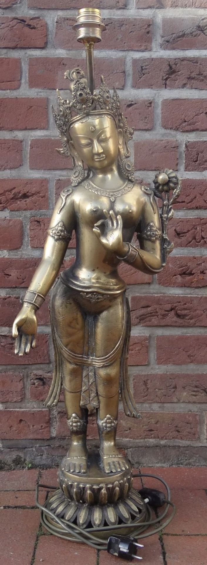 hohe Tischlampe,indische Tempeltänzerin, Bronze, H-90 cm, Figur 72 c