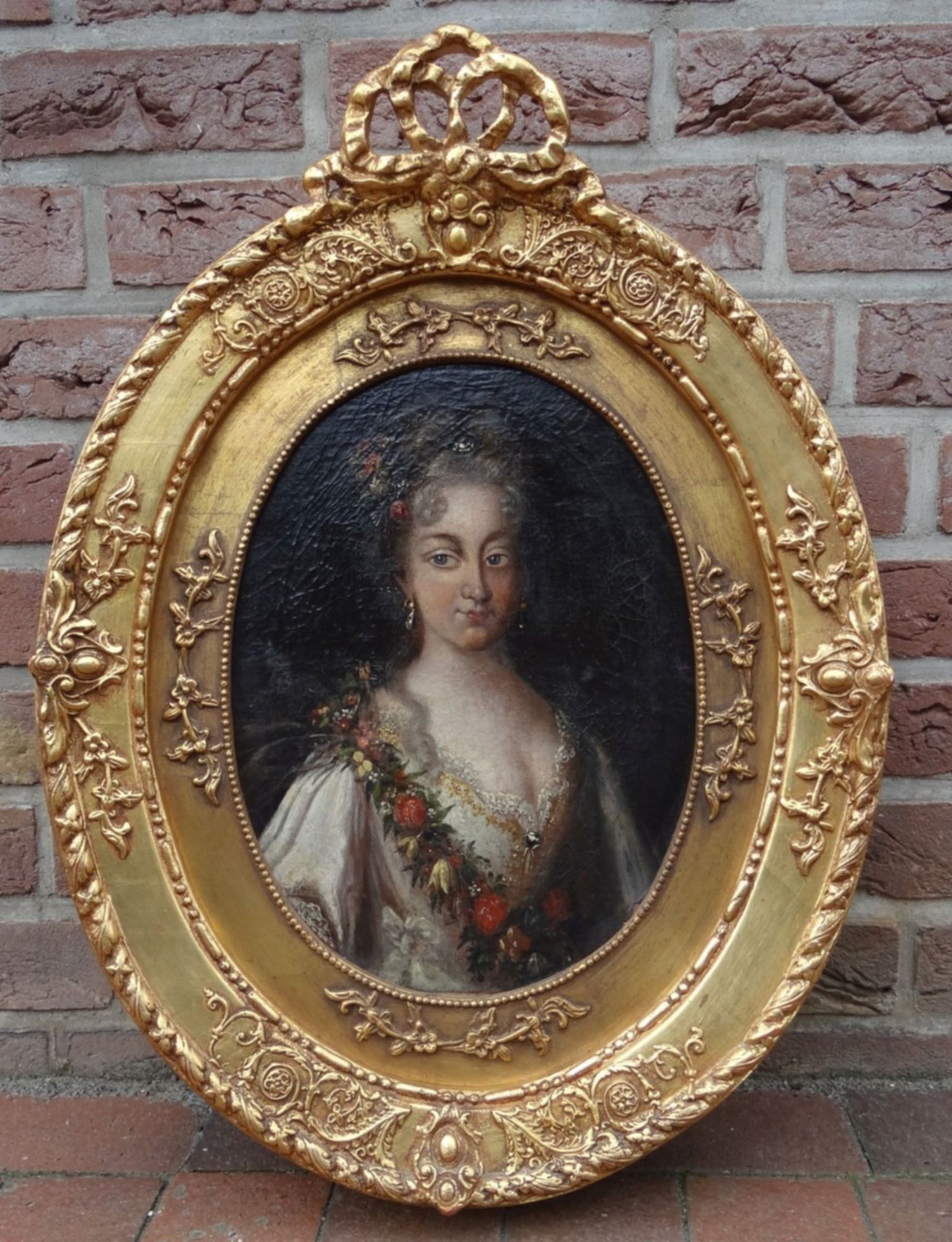 anonymes Mädchenportrait einer Adligen, wohl um 1820, oval gerahmt, Öl/Leinen 40x27 cm, RG 74x53