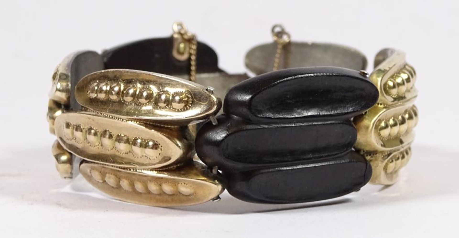 Altes Armband,Gold um 14K und Silber und Kakaobohnen,ca.L- 18,5cm,b-22,4mm,38,3gr. -stammt aus Kakao