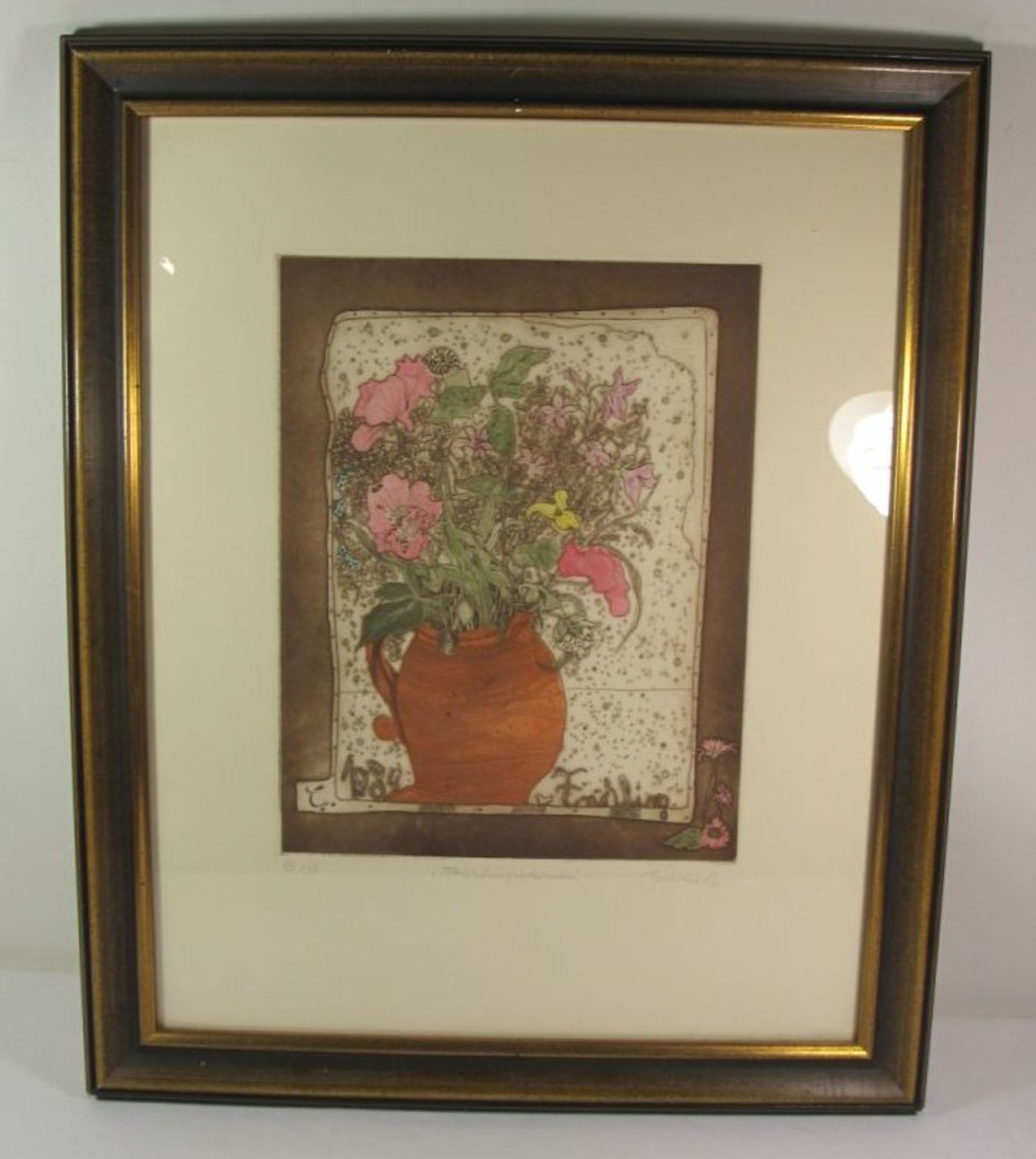 Gabriele "Frühlingsblumen", betitelte Farbradierung, gerahmt/Glas, RG 58 x 47cm. - Bild 3 aus 3