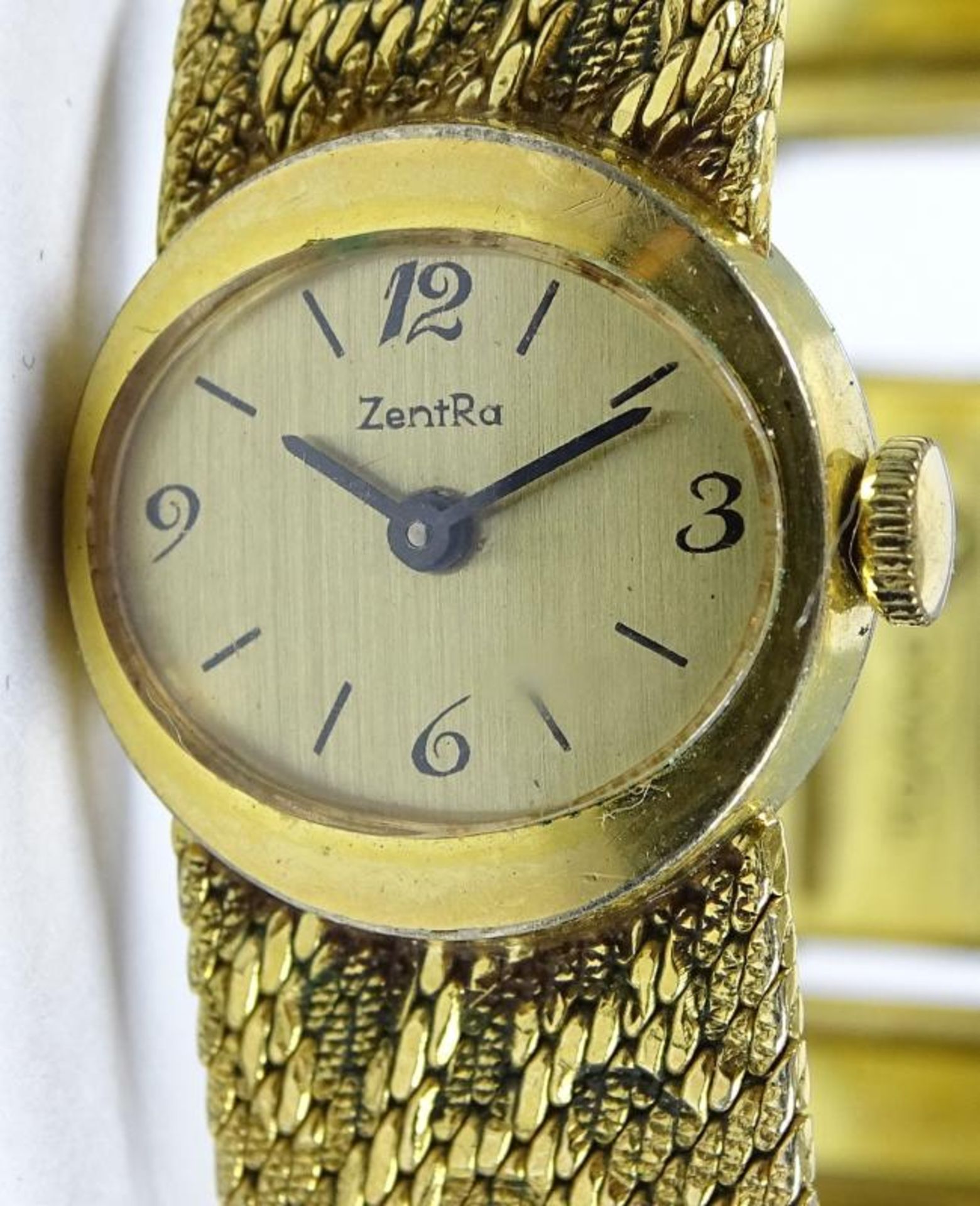 Damen Armbanduhr "Zentra",Handaufzug,Werk läuft,vergoldet,Tragespure - Bild 2 aus 3