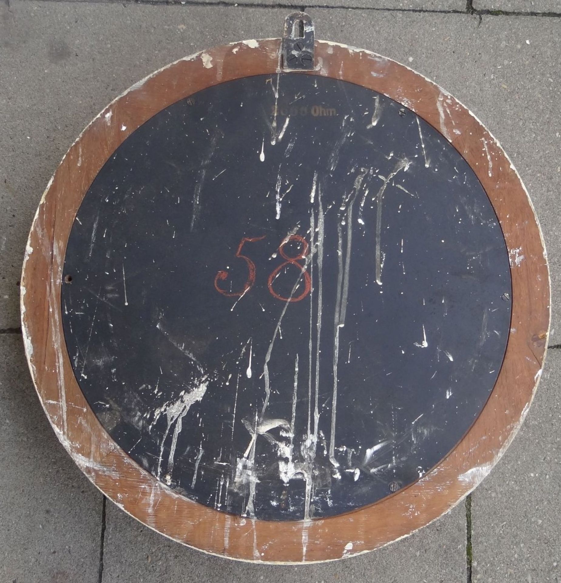 gr. runde elektrische Wanduhr,helles Holzgehäuse, weisses Ziffernblatt, D-48 cm, Funktion nicht - Bild 6 aus 7