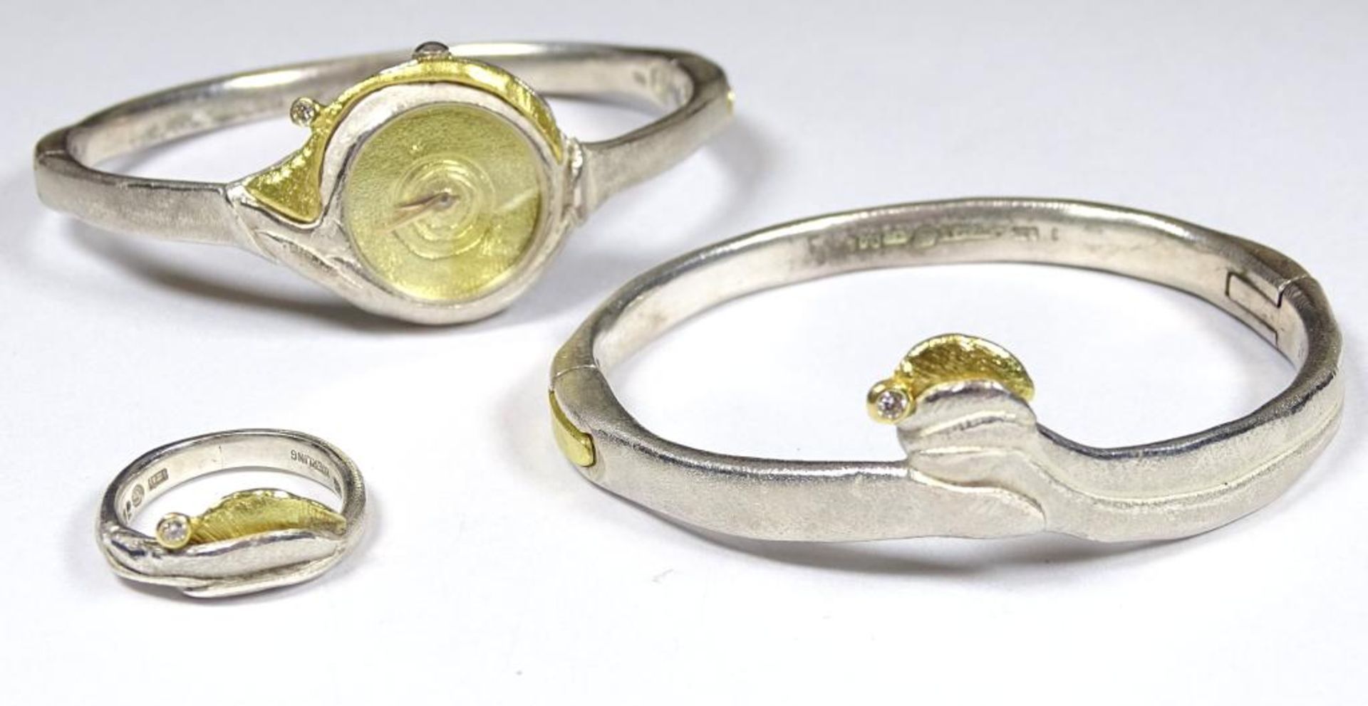 Armbanduhr,Armspange und Ring,Silber + Gold,Brillanten Besatz,ges.gew.68,2gr., RG 49 - Bild 2 aus 9