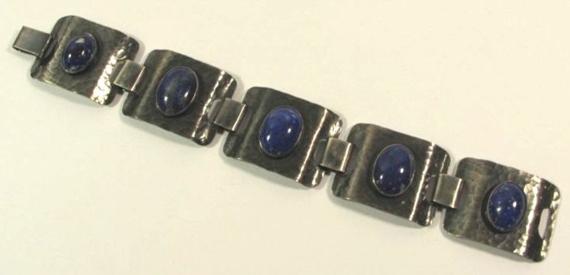 935er Silber-Armband mit Lapis, 40,7g, L-18cm B-2,5cm.