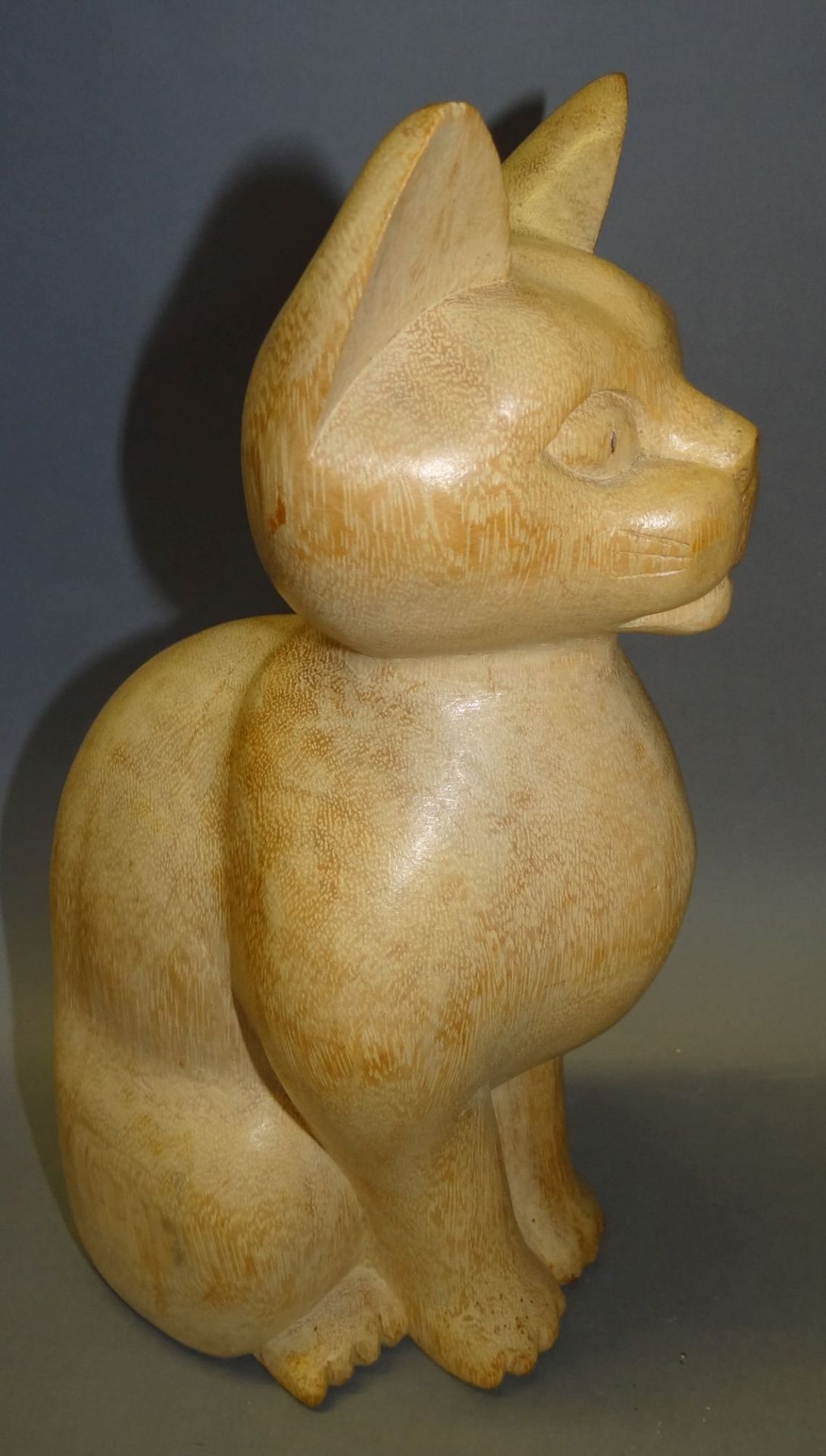 gr. sitzende Katze, , Pressholz, H-31 cm - Bild 4 aus 5