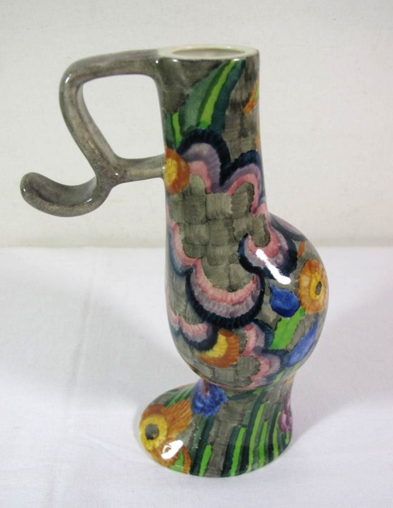 Kunstkeramik-Vase, Goldscheider Wien, signiert "Dina Kuhn", Dina KUHN (1891-1963), polychr. Bemalung - Bild 2 aus 3