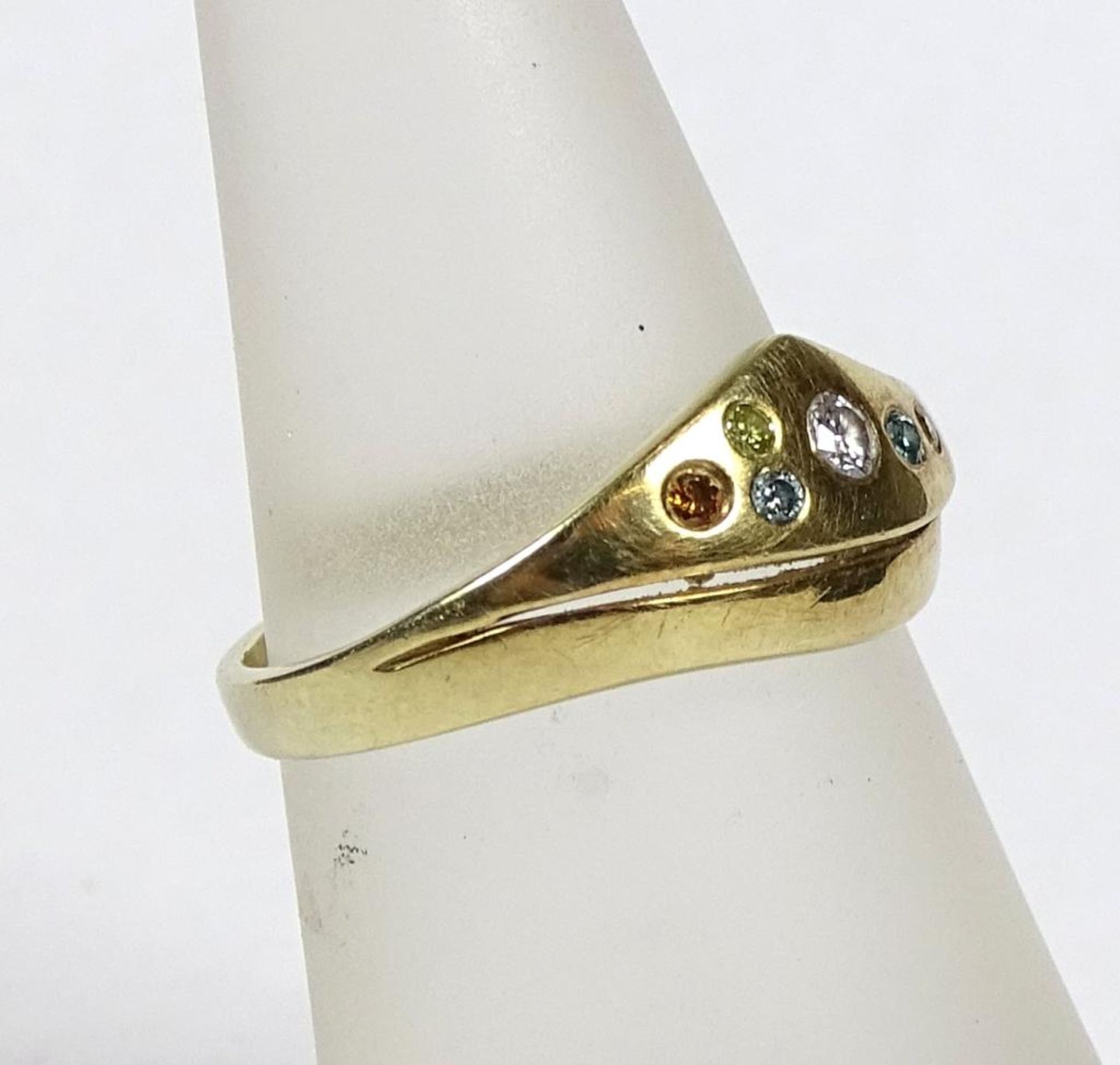 Goldring 585/000, mit Brillanten in versch.Farben.3,26gr., RG 52 - Bild 2 aus 5