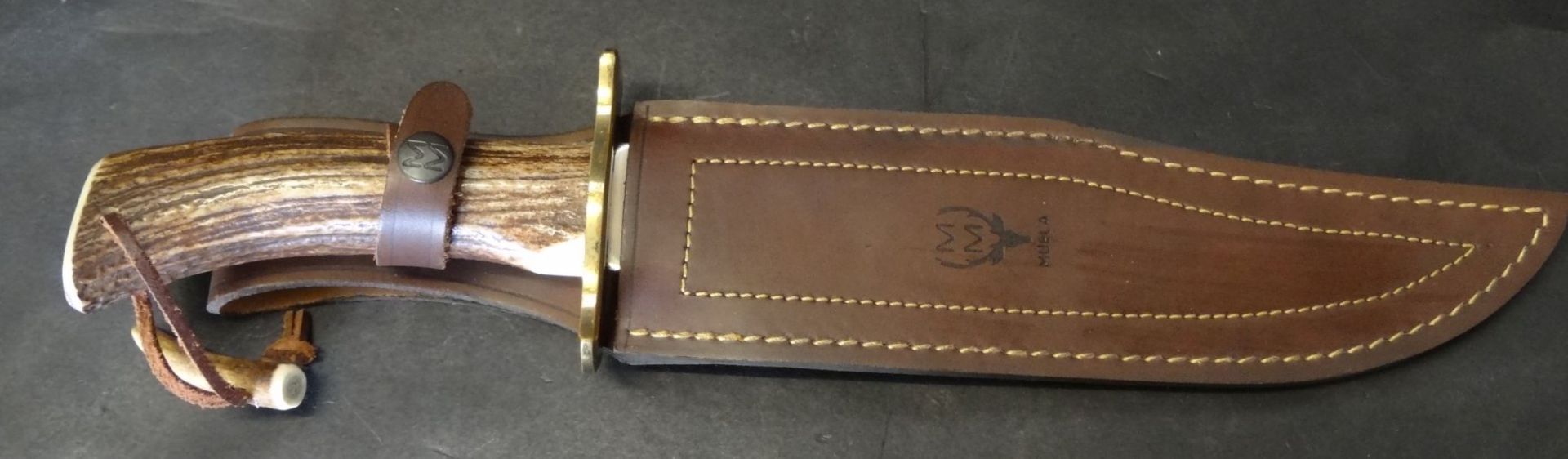 grosses Jagdmesser "Muela-Magnum" Spain mit Lederscheide, Hirschhorngriff, neuwertig, L-39 cm