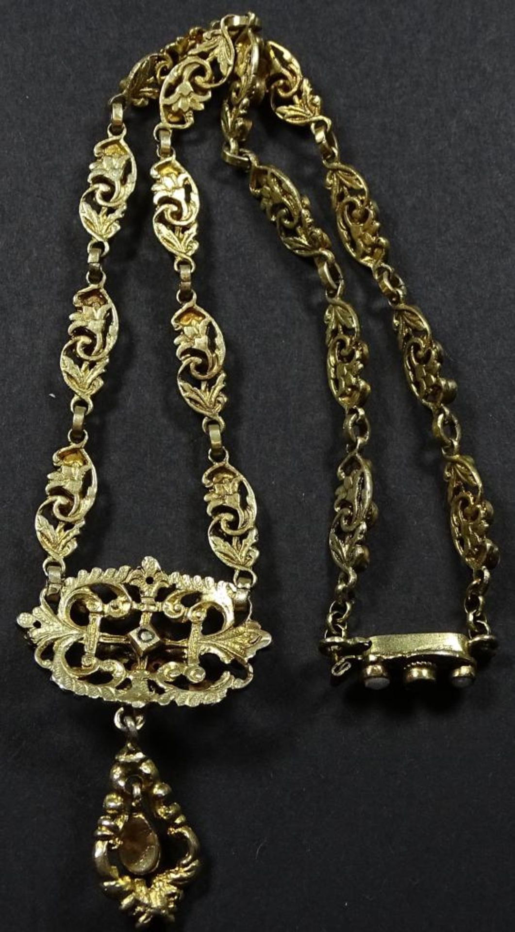 Schönes antikes Collier um 1750, Silber,Feuer-vergoldet,Granat und Flußperlen,ca.L- 40cm, - Bild 8 aus 8