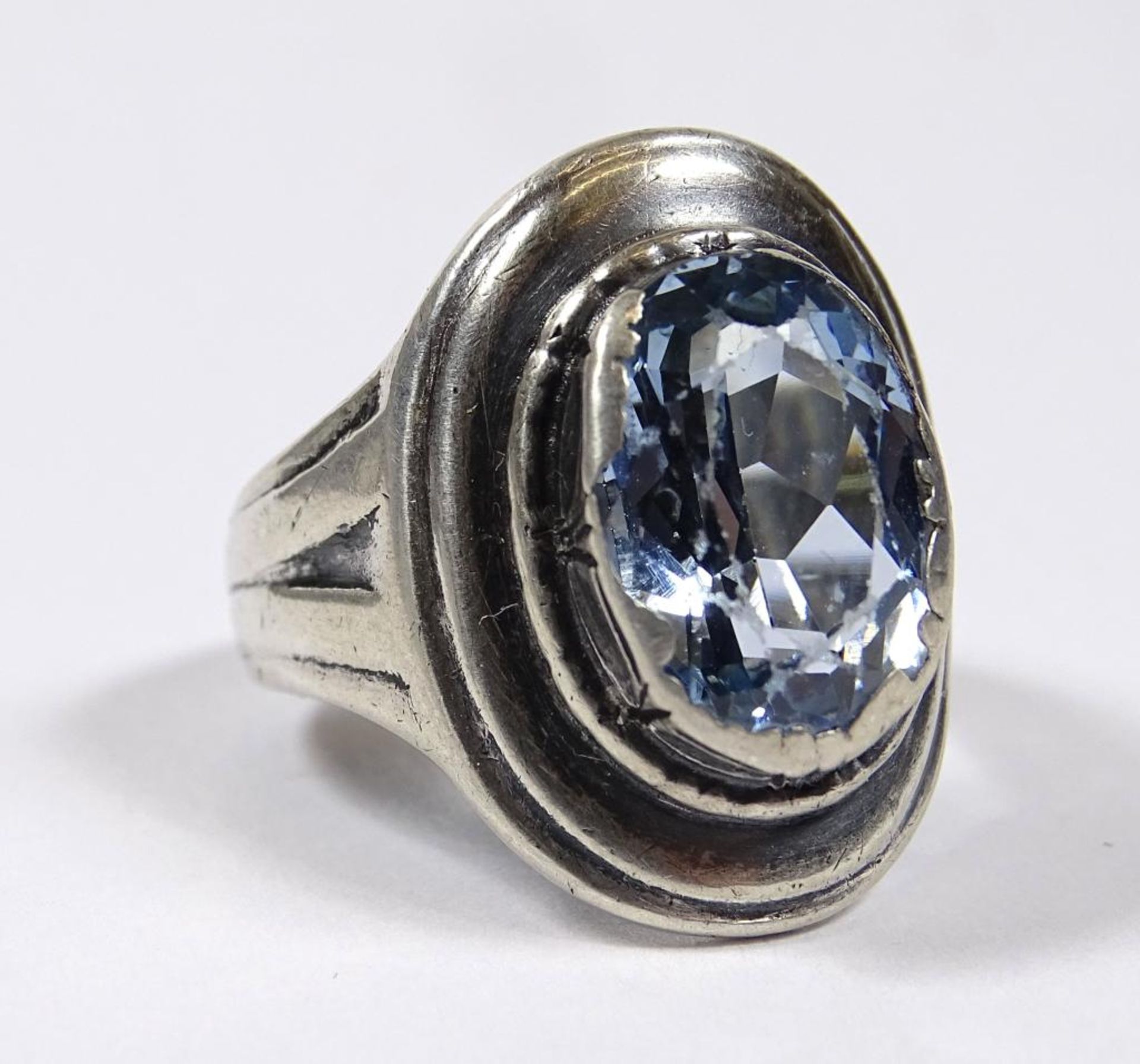 Ring,Silber,mit einem hellblauen Stein, 7,6gr., Tragespuren, RG 53 - Bild 2 aus 2