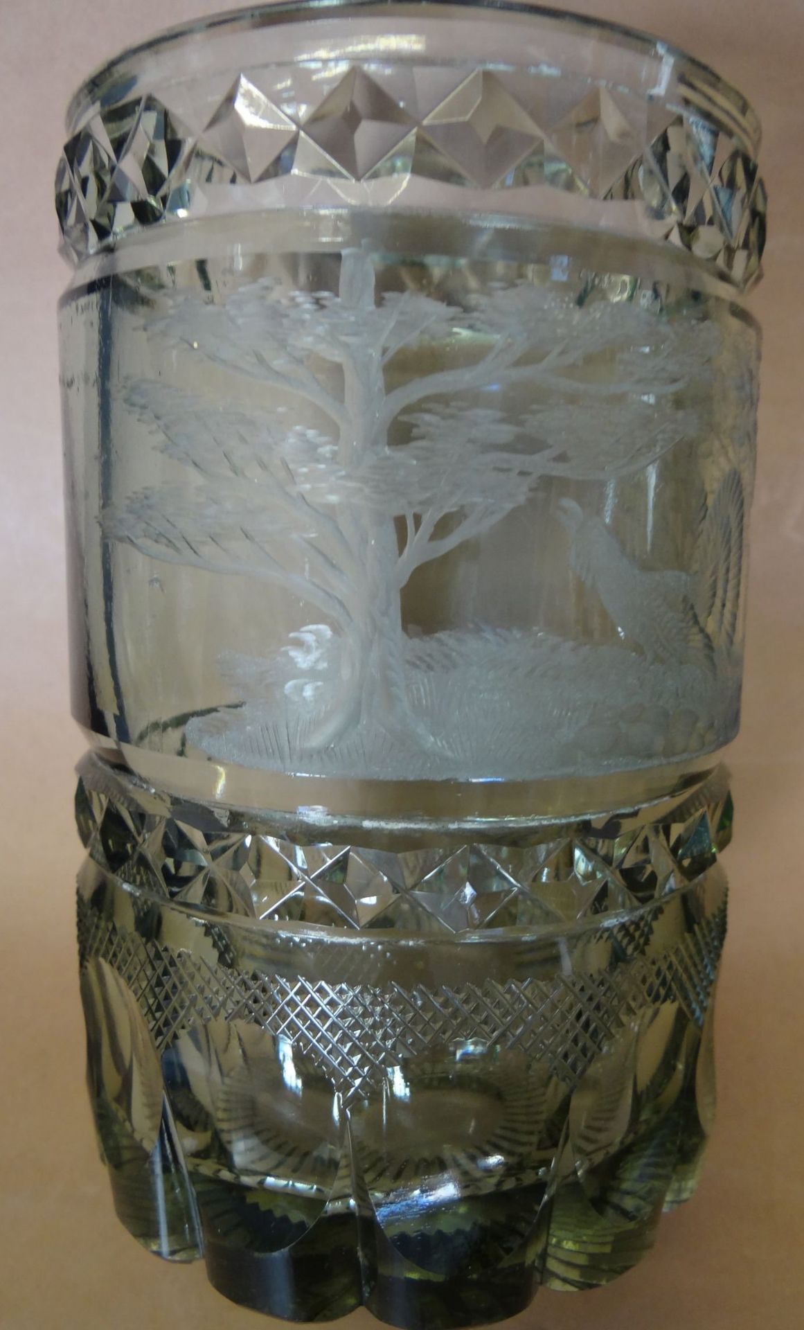 grosses Glas, aufwendig beschliffen mit Auerhahn unter Bäumen, H-15,5 cm, D-10 c - Bild 5 aus 6