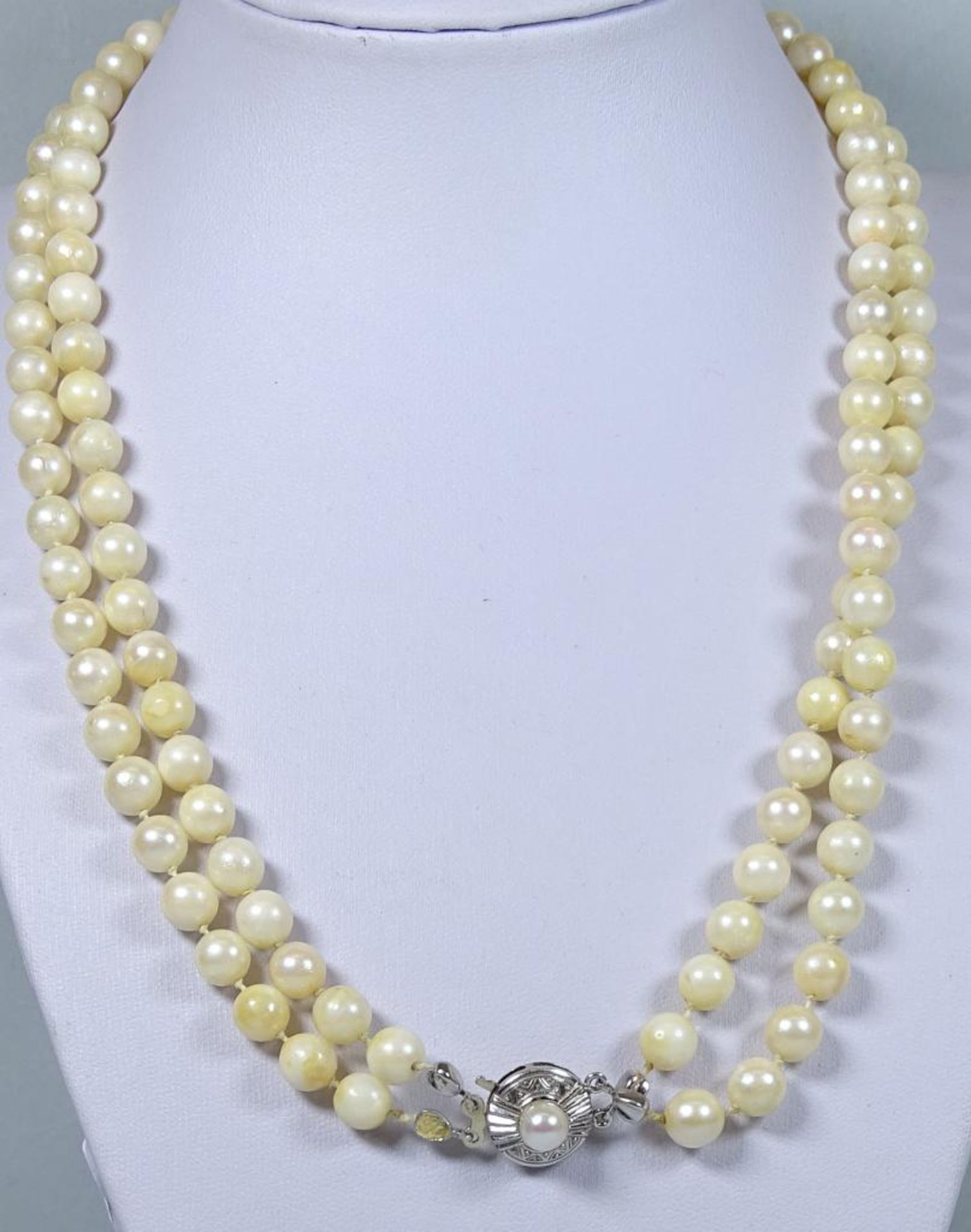 2-Reihige Perlen Halskette mit Bicolor Goldschließe 585/000,ca.L- 47cm,Perlen d- 6,3-6,7m