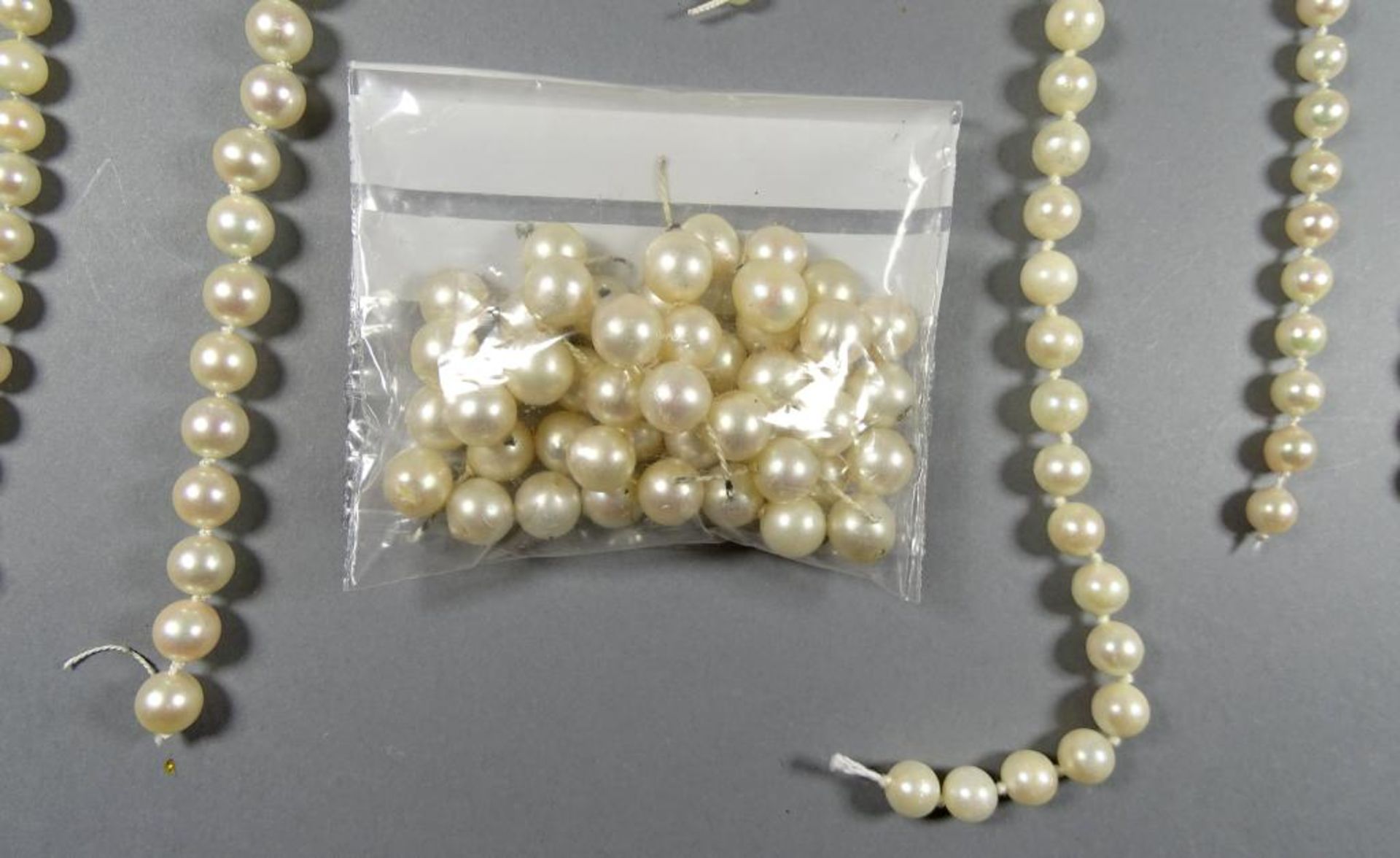 10x Akoya Perlen Halsketten+Stränge,zus.230gr - Bild 2 aus 3