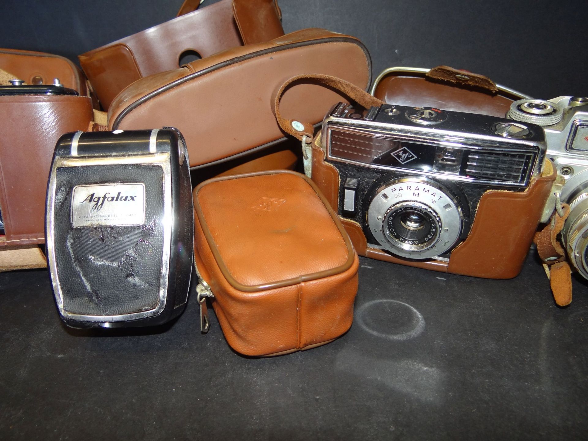 3x Agfa-Fotoapparate in Taschen mit Zubehör, Click 1, Ambi Silette und Parama - Bild 5 aus 5