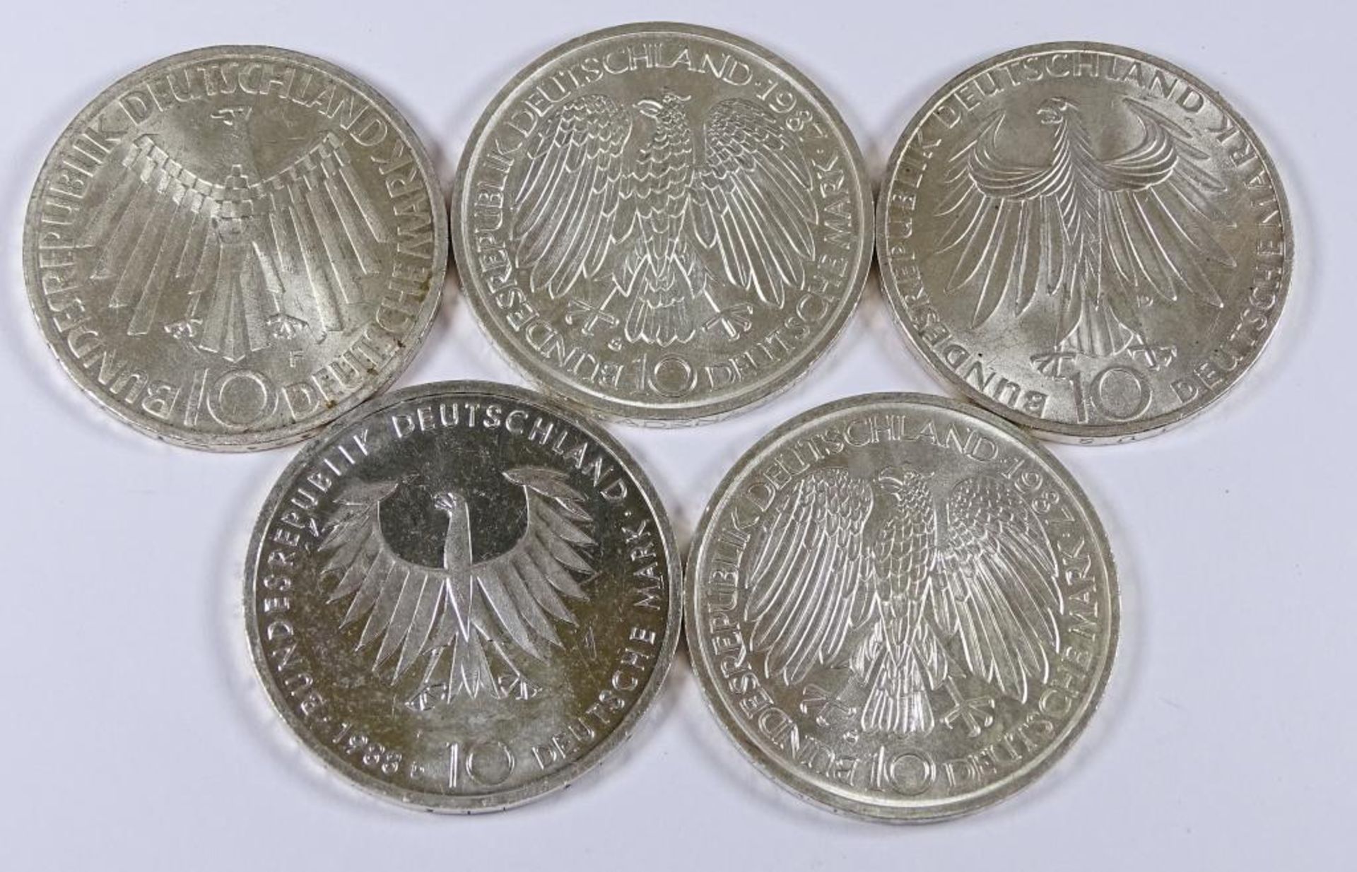 5x 10 DM Münzen = 50 Deutsche Mark, 1972 D, F, 1987G,1987G,1988