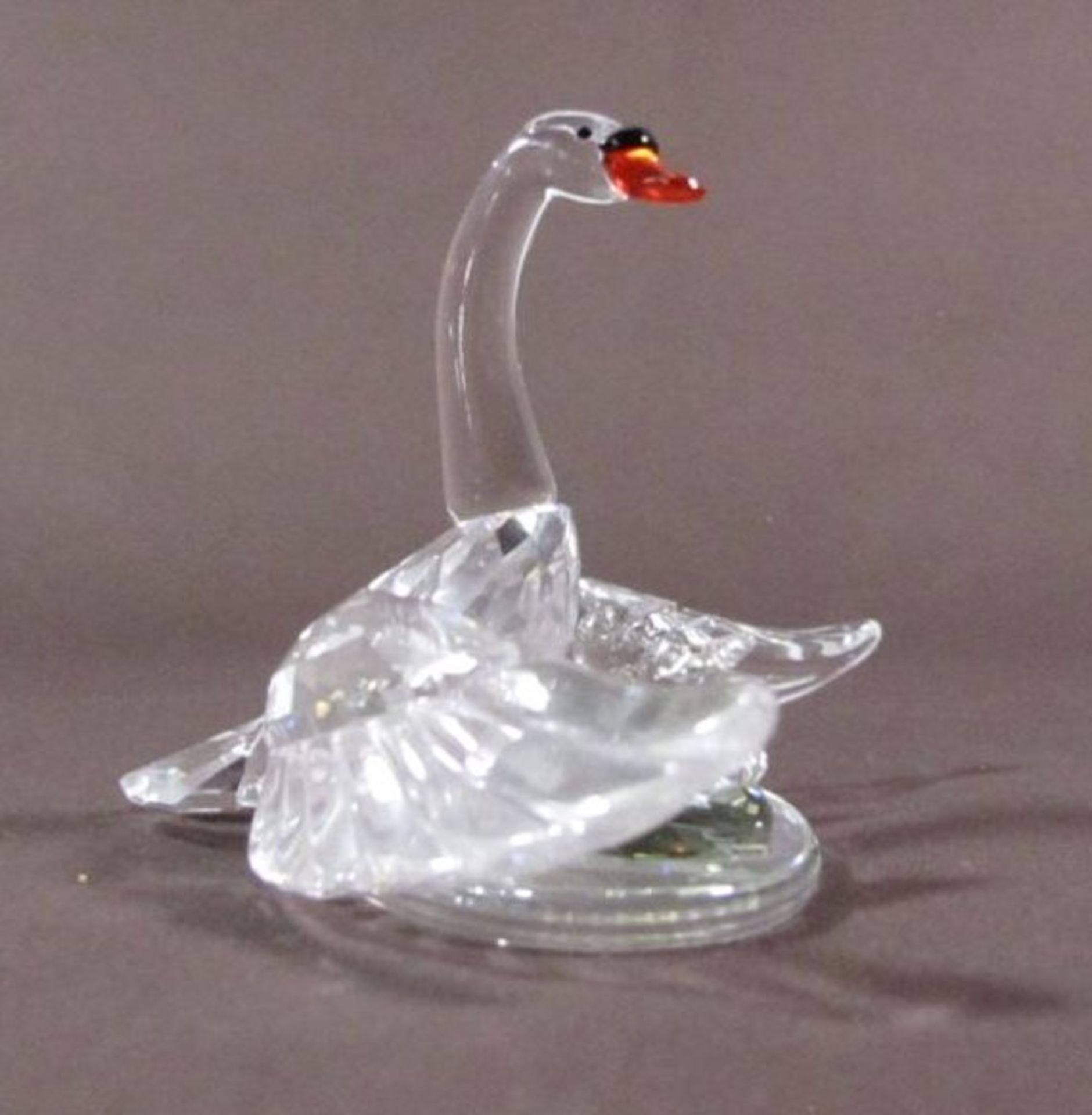 Schwan mit Kücken, Swarovski, ca. H-6cm. - Bild 2 aus 2