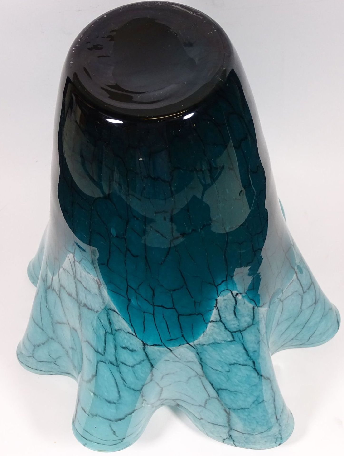 hohe, schwere Kunstglas-Vase, H-32 cm, D-27 cm - Bild 4 aus 4