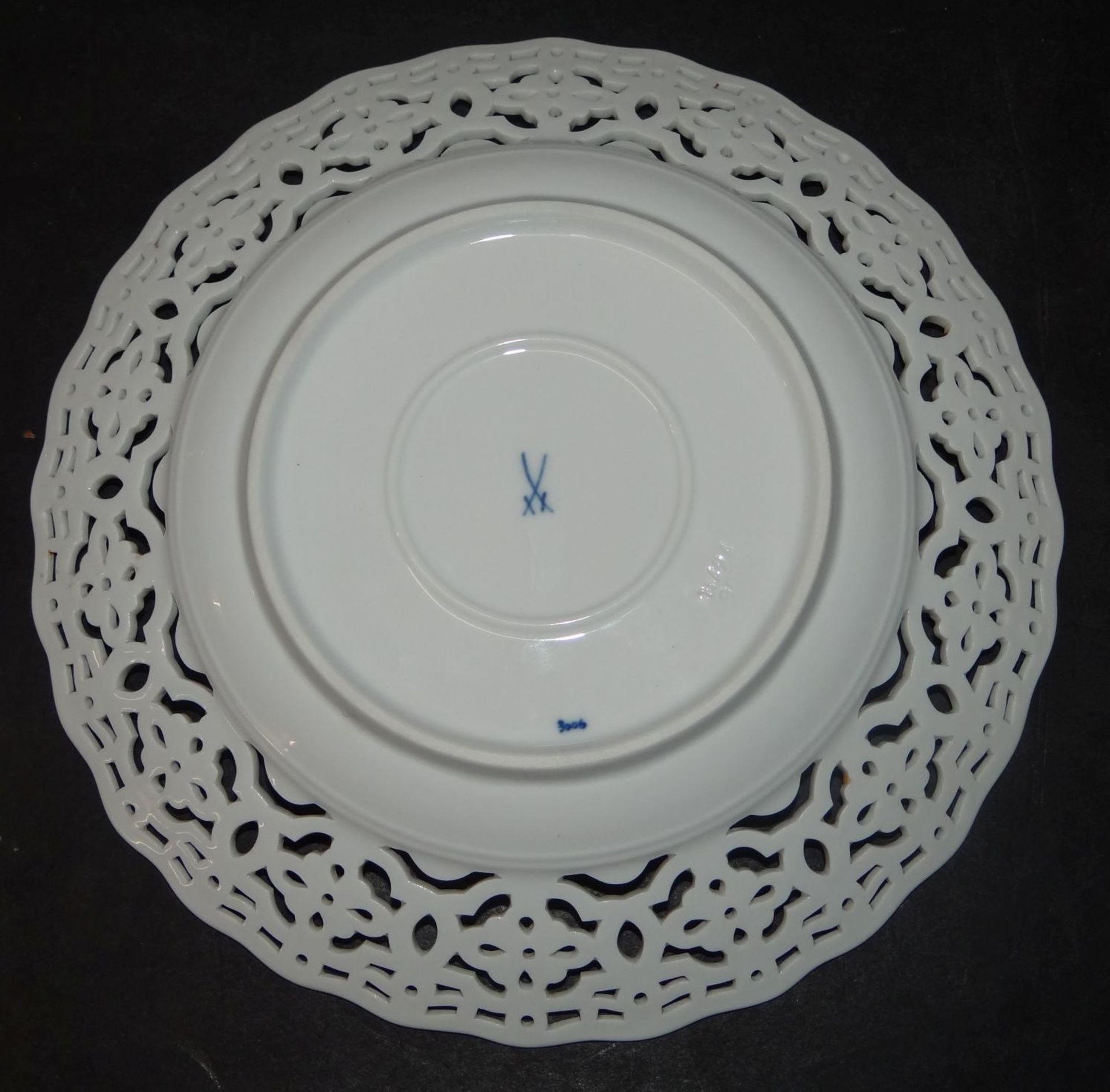 runder Teller "Meissen" Zwiebelmuster, Schwertermarke, D-21 cm - Bild 2 aus 4