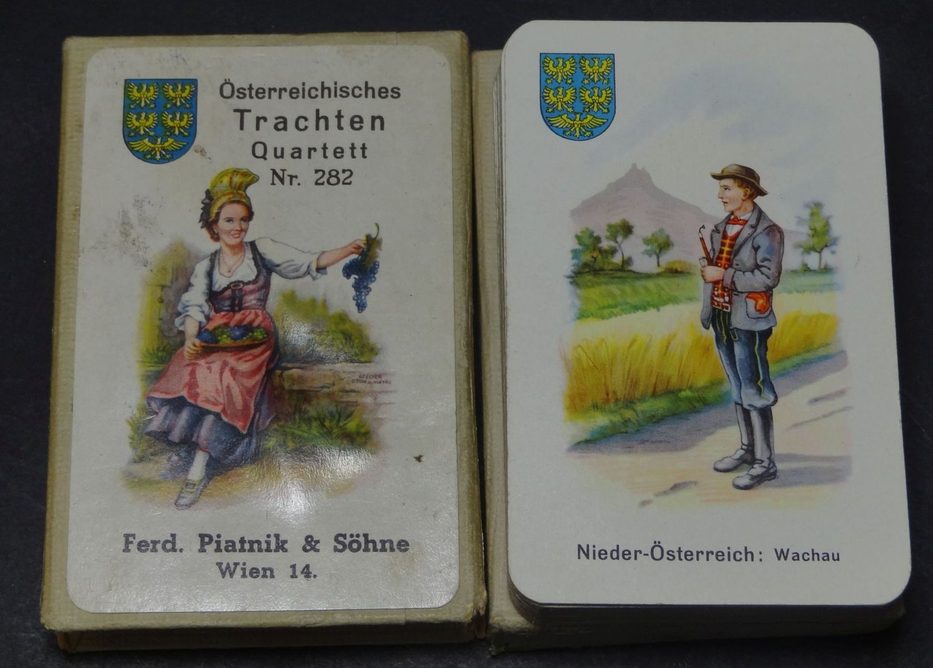 altes Quartettspiel "Österreichische Trachten", orig. Karton, Vollständigkeit nicht überpr - Bild 2 aus 2