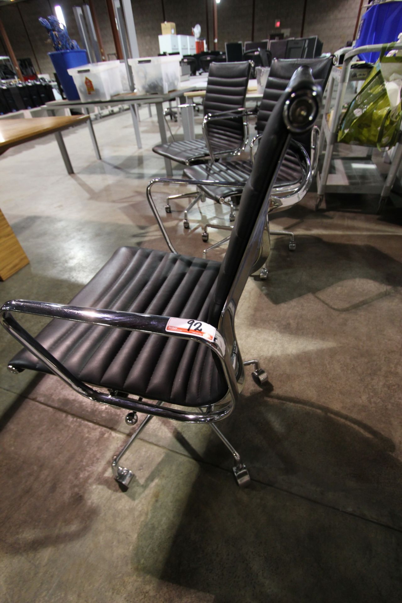 HERMAN MILLER EAMES BLACK LEATHER RIBBED OFFICE CHAIR