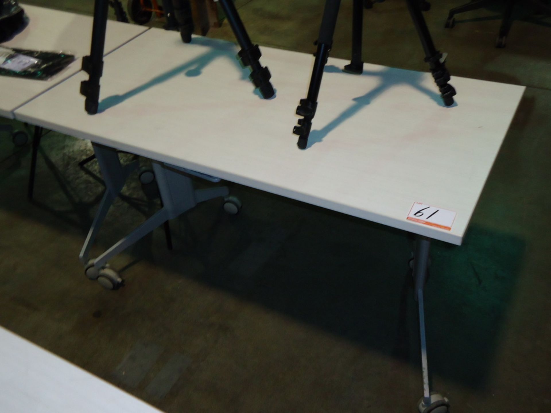 ARTOPEX APPROX 2' X 4' ROLLING GENIUS TRAINING TABLE (FLIP-UP TOP)