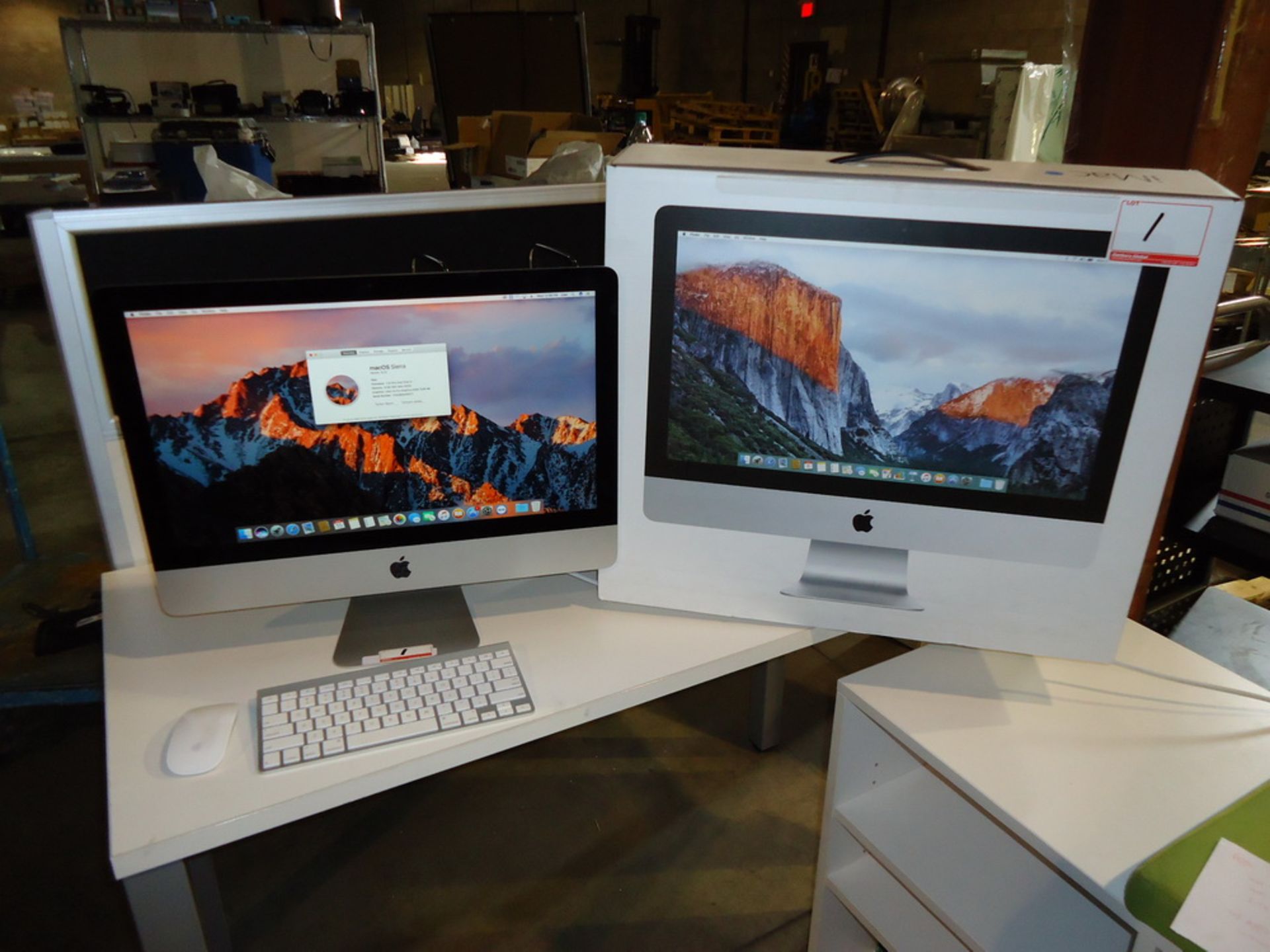 APPLE 21.5" IMAC 16,2 W/ INTEL CORE I5 QUAD CORE 2.8GHZ, 8GB 1867MHZ MEMORY, INTEL IRIS PRO 6200