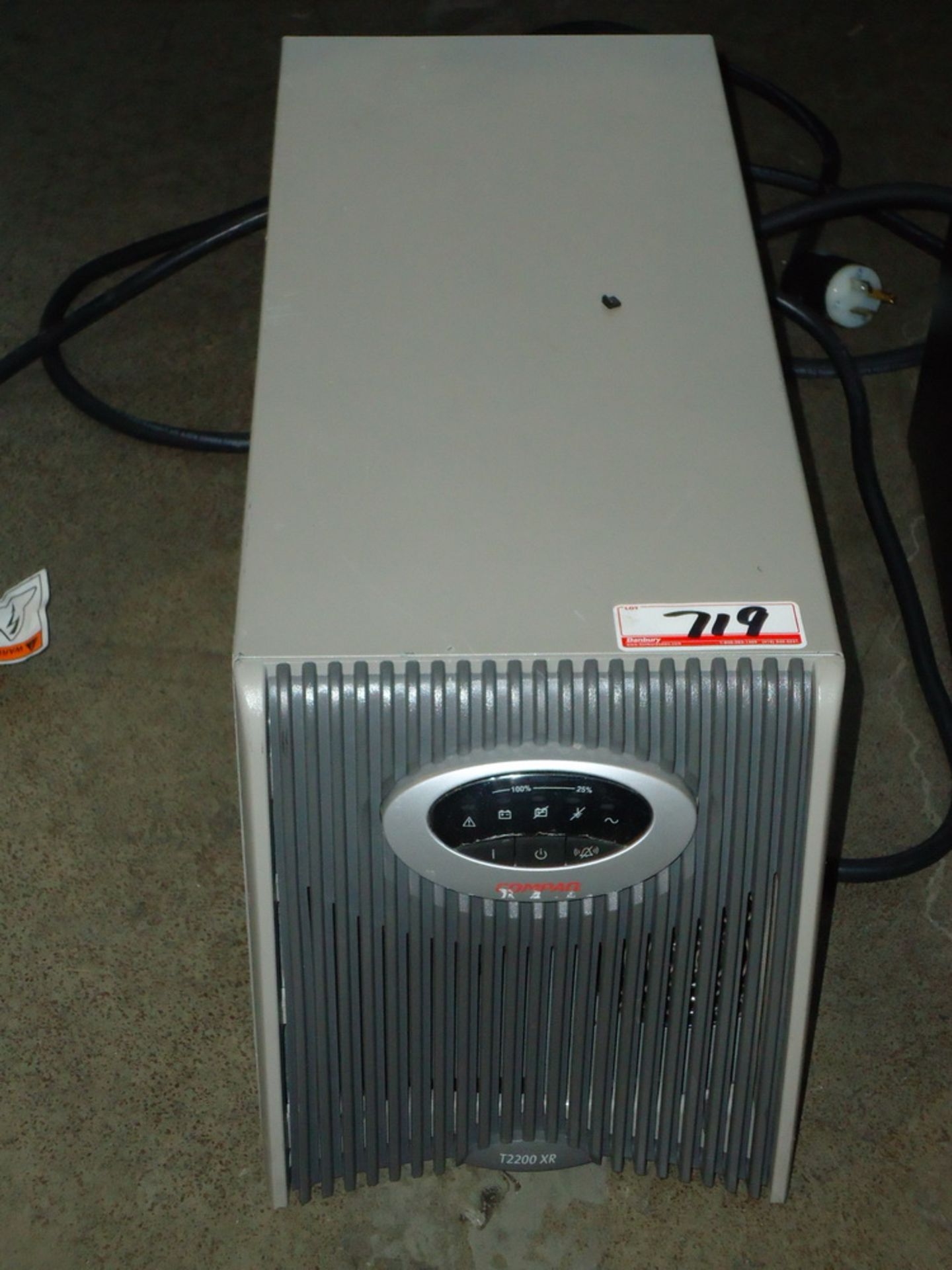 COMPAQ T220XR UPS