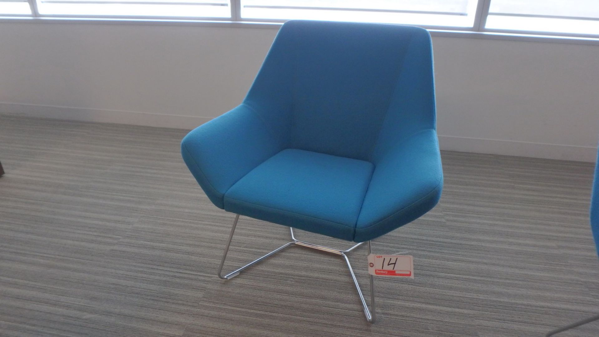 KEILHAUER CAHOOTS BLUE FABRIC LOUNGE CHAIR