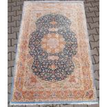 Feiner Seidenteppich Hereke art Seide auf Seide ca. 600000 Knoten pro Quadratmeter 126x206cm,