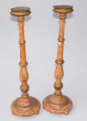 Pärchen Kerzenhalter Holz Farbig Gefasst und mamoriert, um 1800 durch 3 Wulstringe unterteilter