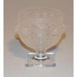 Rene Lalique, Wingen sur Moder: Kelchschale "Elisabeth", Entw. Marc Lalique Farbloses Kristallglas