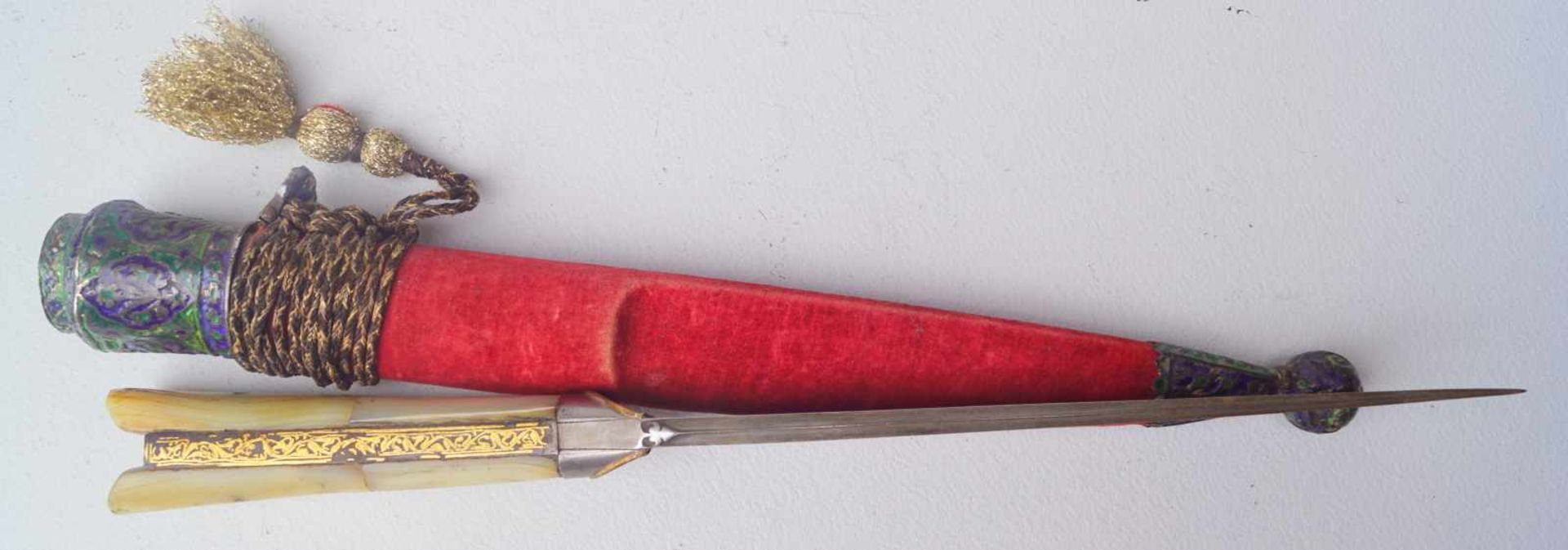 Khybermesser mit Damaszenerklinge Goldtauschierungen und Silberemaille Persischer Dolch mit - Image 3 of 3