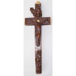 Reliquienkreuz, bayrisch, 18.Jhd. Obstholz und Bein, großes Kreuz, die Front vollplastisch