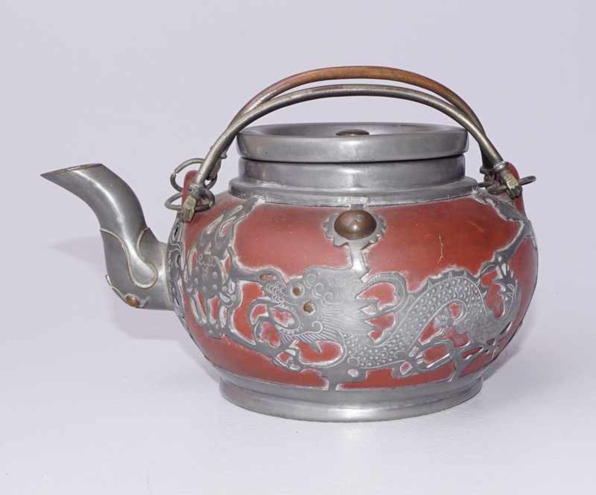 Teekanne, China (Shanghai) Ende 19.Jhd. rot-braune Keramik, innen lichtgrau glasiert mit