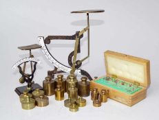 Sammlung div. Gewichte und Goldwaage Apothekerwaagengewicht mit div. deutschen Eichpunzen meist