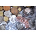 A collection of mixed 19th-20th Century circulated worldwide coinage to include a quantity of pre-