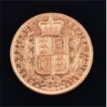 A Victorian full sovereign 1885, with shield back, 7.9 grams.