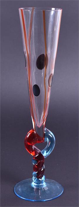 A collection of seven Carlo Moretti  Murano glass champagne flutes Italian, 1999, all hand blown and - Image 7 of 22