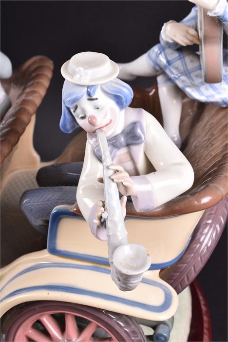 A large limited edition Lladro figure group entitled 'Circus Parade' figures include a chimpanzee - Image 6 of 6