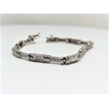 Tennis Bracelet 14k white gold 16.4 gr 32 diamonds