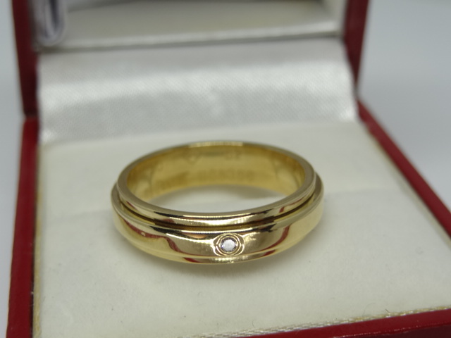 Piaget Possession Diamond Gold Ring - Image 2 of 8