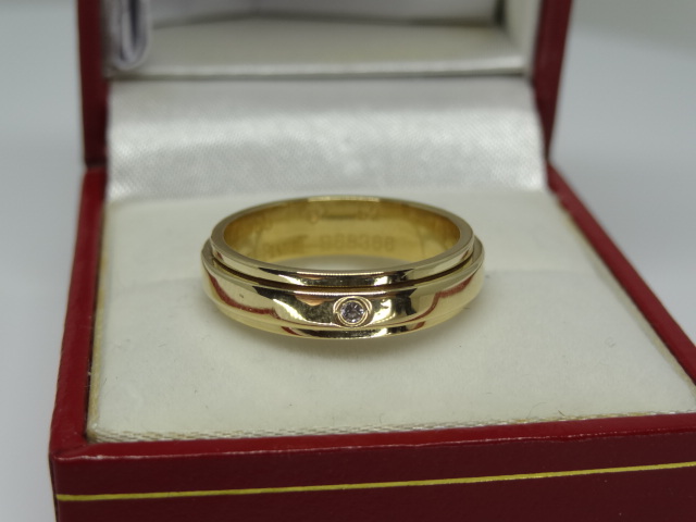 Piaget Possession Diamond Gold Ring - Image 5 of 8