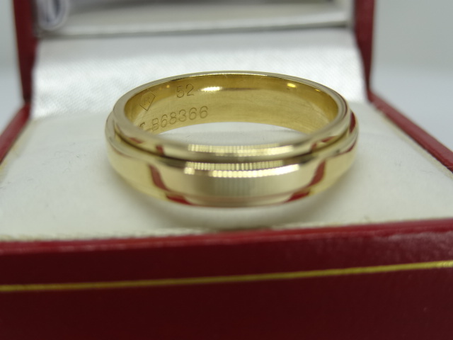 Piaget Possession Diamond Gold Ring - Image 3 of 8