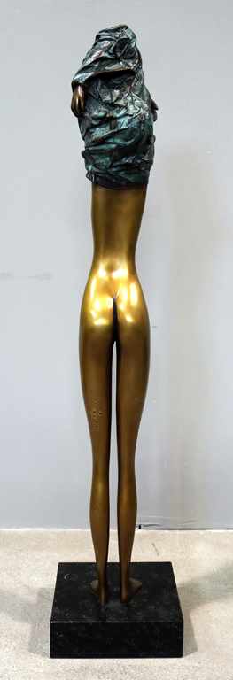 Bruni, Bruno (geb. 1935 Gradera) Große Mädchenskuptur (Akt) "La Bella - Die Schöne". Bronze mit - Image 3 of 3
