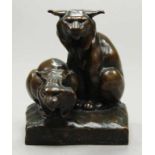 Unbekannter Künstler (um 1920) Luchspaar. Bronze mit brauner Patina. Auf naturalistischem Sockel